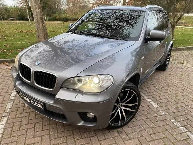 Cinzento Usado 2013 BMW X5 SUV | € 23.965 (Bom preço) - Imagem 1/4