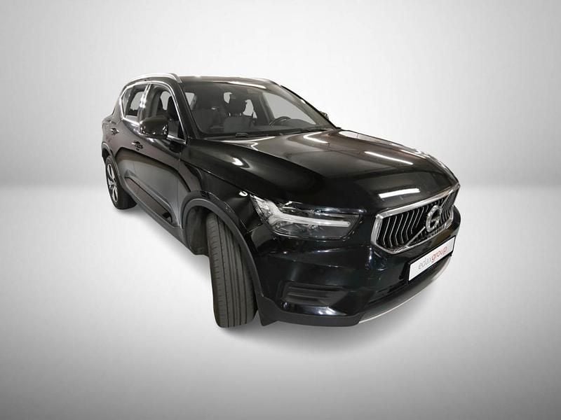 Preto Usado 2021 Volvo XC40 Inscription SUV | € 26.990 (Bom preço) - Imagem 1/4