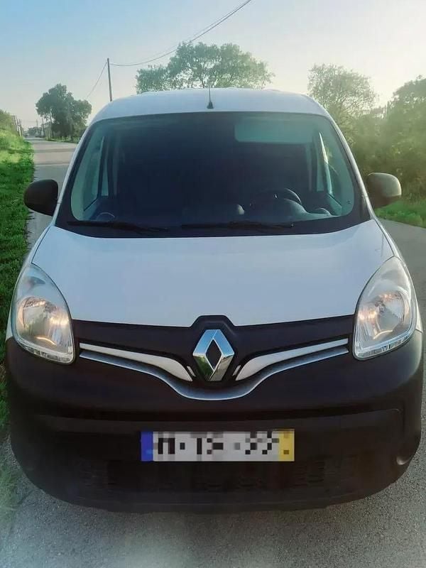 Branco Usado 2018 Renault Kangoo Business Monovolume | € 8.150 (Super Preço) - Imagem 1/2