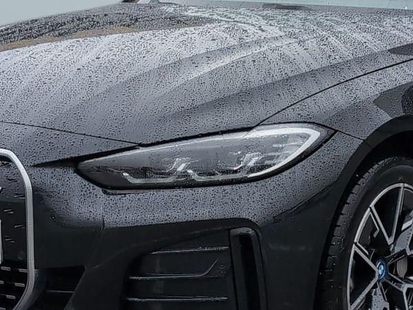 Usado BMW i4 250 kW (340 HP) 2023 Preto Sedan