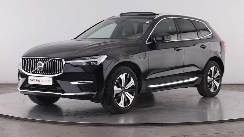 Usado Volvo XC60 349 HP (256 kW) 2024 Preto SUV