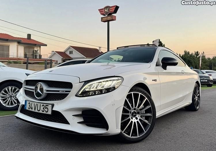 Branco Usado 2018 Mercedes C43 AMG AMG Coupé | € 57.900 - Imagem 1/1