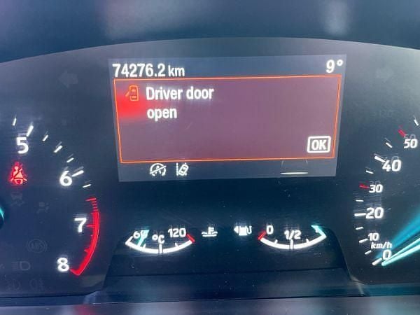 Usado Ford Focus ST-Line 125 HP (91 kW) 2023 Azul Carrinha