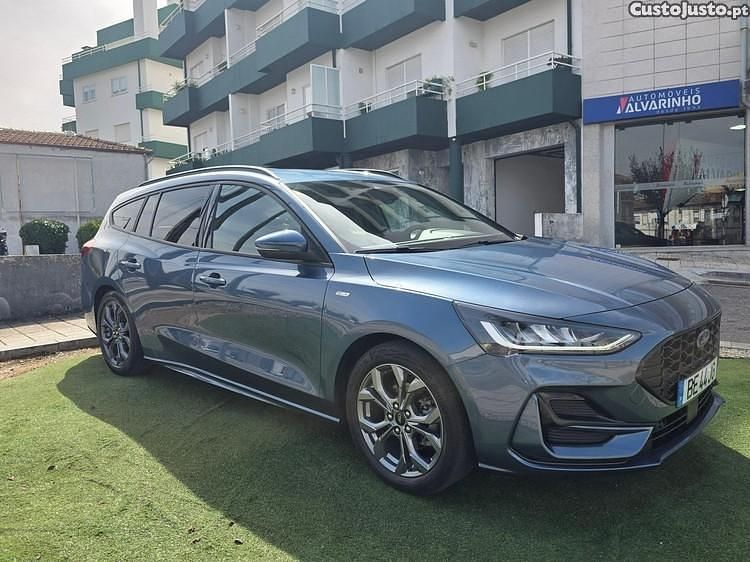 Azul Usado 2023 Ford Focus ST-Line Carrinha | € 21.950 (Preço justo) - Imagem 1/1