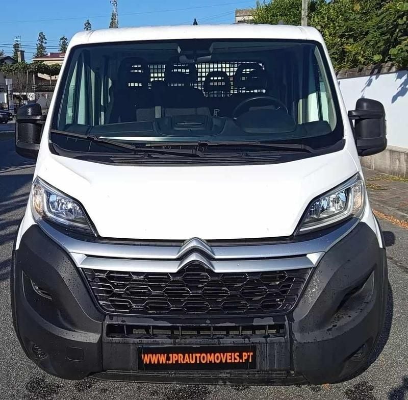 Usado Citroën Jumper 130 HP (95 kW) 2019 Branco Monovolume