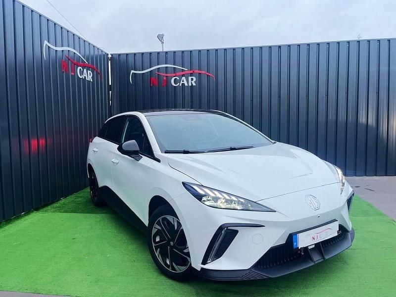 Branco Usado 2022 MG MG4 EV Citadino | € 24.000 (Preço justo) - Imagem 1/4