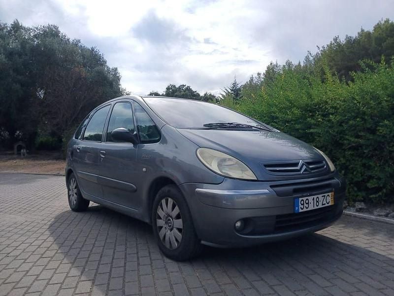 Usado 2004 Citroën Xsara Picasso Monovolume | € 1.700 - Imagem 1/4