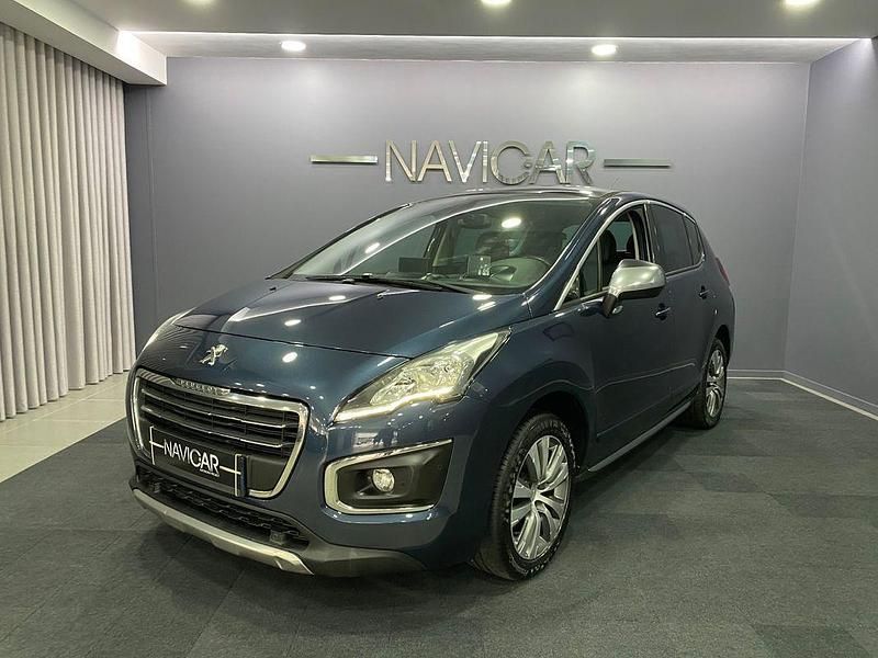 Azul Usado 2014 Peugeot 3008 Allure SUV | € 9.400 (Bom preço) - Imagem 1/4
