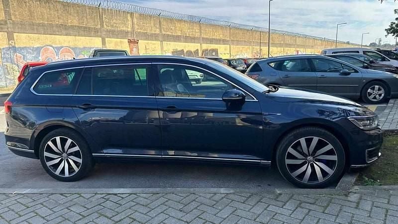 Usado VW Passat GTE 218 HP (160 kW) 2016 Azul Carrinha