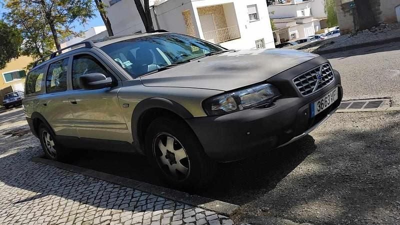 Outra Usado 2003 Volvo XC70 SUV | € 7.650 - Imagem 1/4