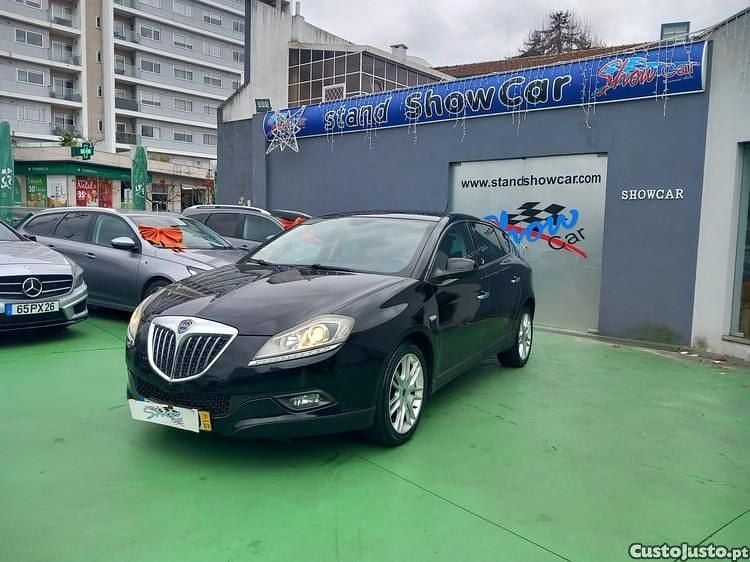 Preto Usado 2011 Lancia Delta Platinum Citadino | € 6.990 (Preço justo) - Imagem 1/1