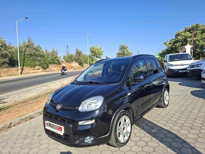 Usado Fiat Panda 70 HP (51 kW) 2024 Preto Citadino