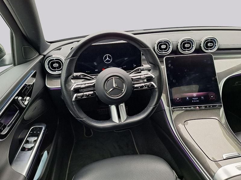 Usado Mercedes C300 AMG line 313 HP (230 kW) 2022 Azul Carrinha
