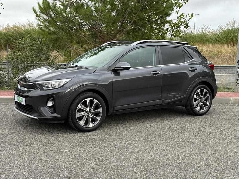 Cinza Usado 2018 Kia Stonic SUV | € 15.980 (Preço justo) - Imagem 1/4
