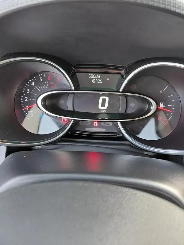 Usado Renault Clio GrandTour LIMITED 90 HP (66 kW) 2020 Branco Carrinha