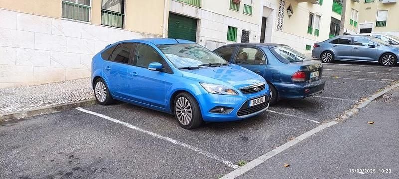 Usado 2010 Ford Focus Sedan | € 6.000 (Preço justo) - Imagem 1/4