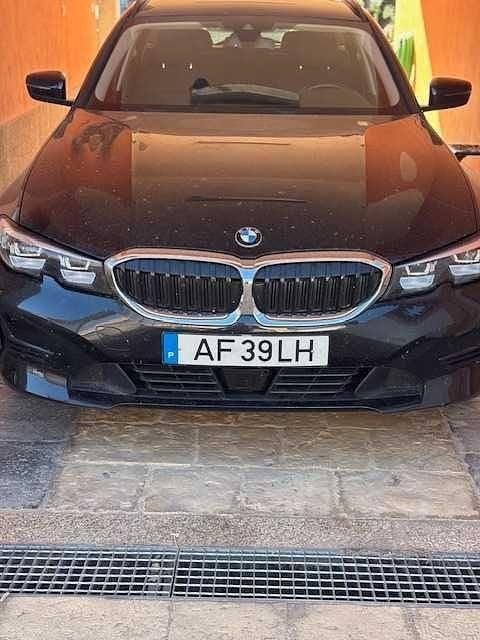 Usado 2021 BMW 320 Carrinha | € 27.500 - Imagem 1/4