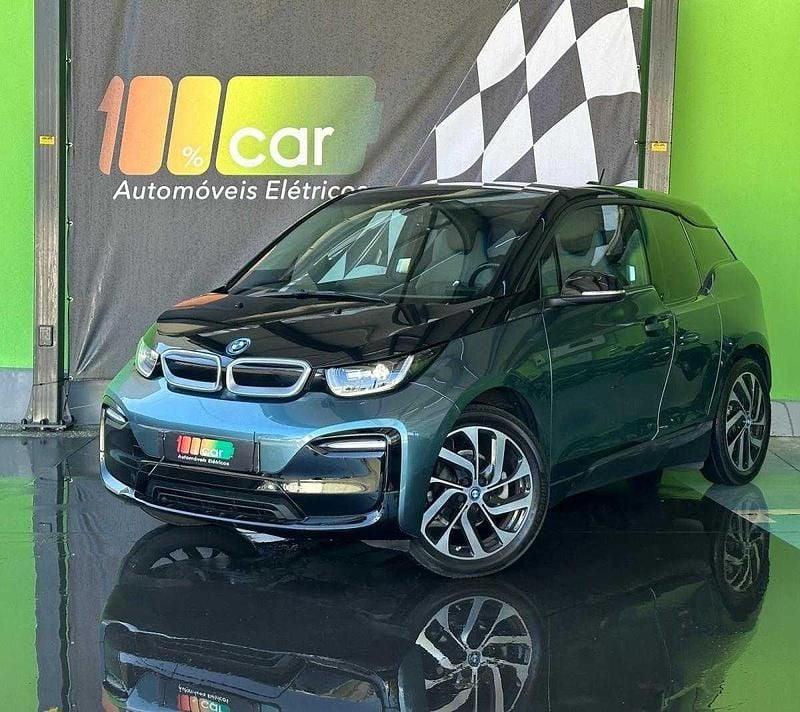 Verde Usado 2022 BMW i3 Citadino | € 21.990 (Preço justo) - Imagem 1/4