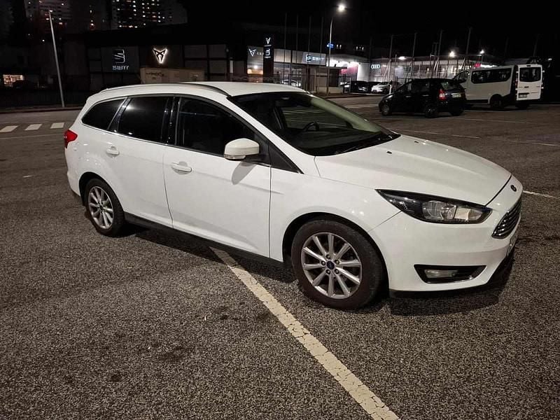 Usado Ford Focus 125 HP (91 kW) 2017 Branco