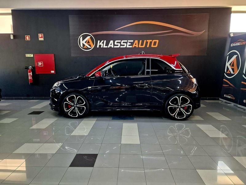 Preto Usado 2015 Opel Adam Rocks S Citadino | € 12.990 (Preço justo) - Imagem 1/4
