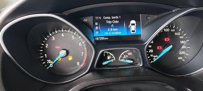 Usado 2015 Ford Focus Sedan | € 9.500 (Preço justo) - Imagem 1/4