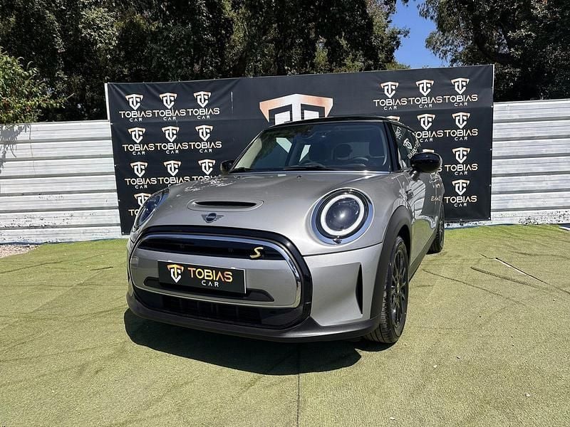 Cinza Novo 2024 Mini Cooper SE Essential Citadino | € 30.900 (Caro) - Imagem 1/4