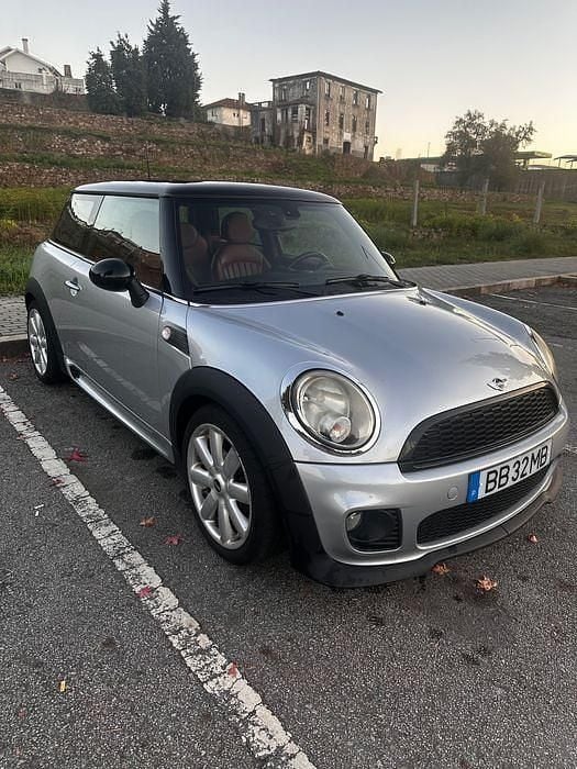 Usado 2009 Mini John Cooper Works Citadino | € 9.499 - Imagem 1/4