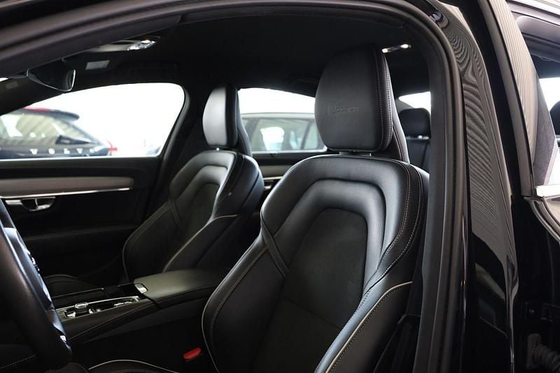 Usado Volvo S90 R-Design 392 HP (288 kW) 2019 Preto Sedan
