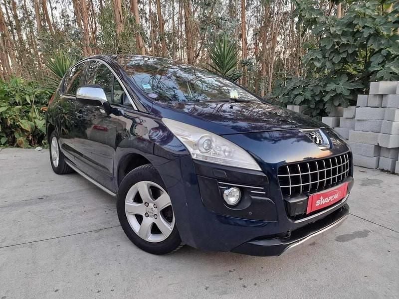 Azul Usado 2011 Peugeot 3008 Active SUV | € 5.990 - Imagem 1/4