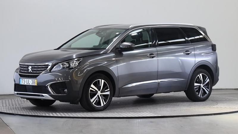 Cinzento Usado 2018 Peugeot 5008 Monovolume | € 16.980 (Bom preço) - Imagem 1/4
