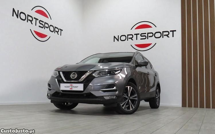 Cinza Usado 2020 Nissan Qashqai N-Connecta SUV | € 24.500 (Caro) - Imagem 1/1