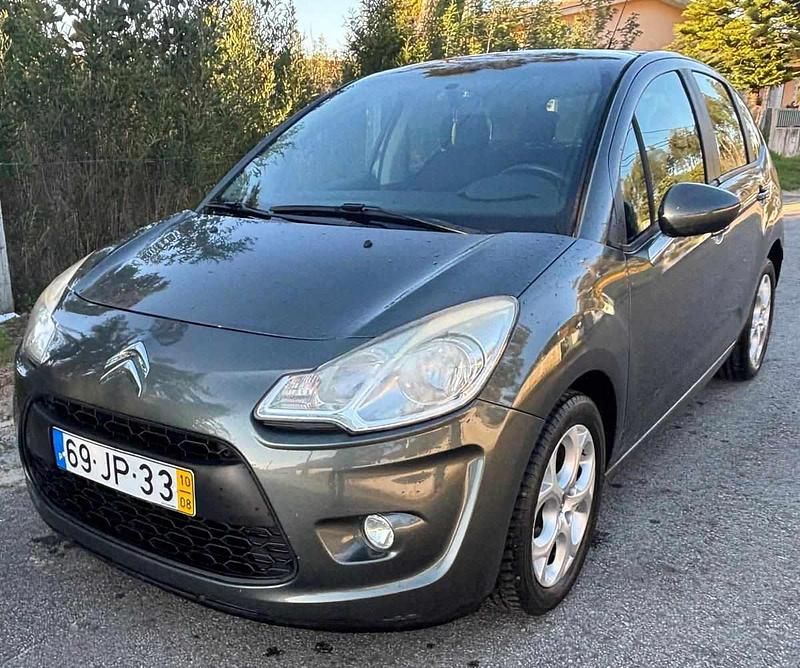Usado Citroën C3 73 HP (53 kW) 2010 Cinzento Cabrios
