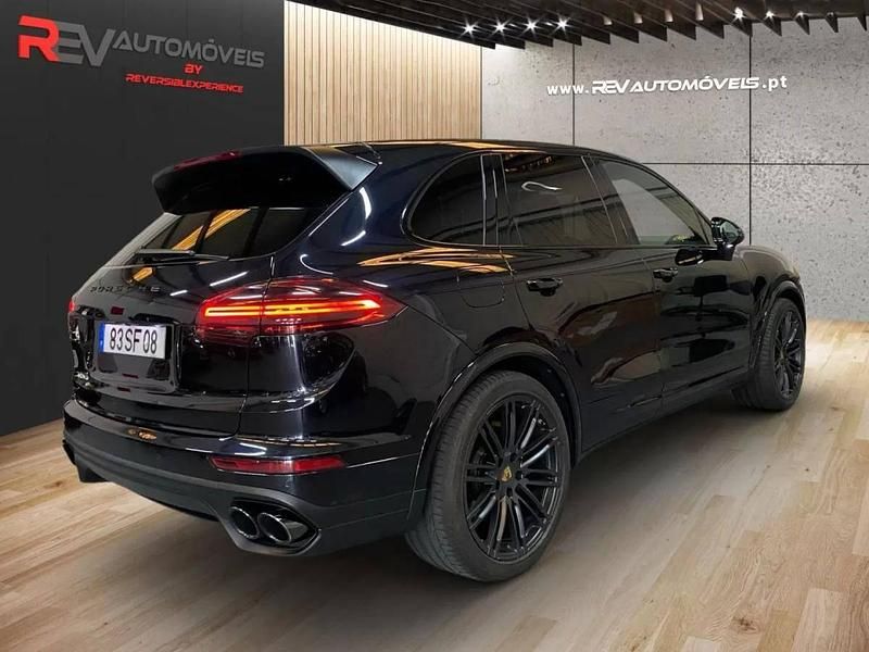 Usado Porsche Cayenne Platinum Edition 263 HP (193 kW) 2016 Preto SUV