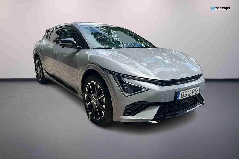 Cinzento Usado 2025 Kia EV6 GT-Line SUV | € 48.490 - Imagem 1/4