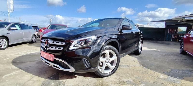 Preto Usado 2018 Mercedes GLA180 Urban SUV | € 16.950 (Super Preço) - Imagem 1/4