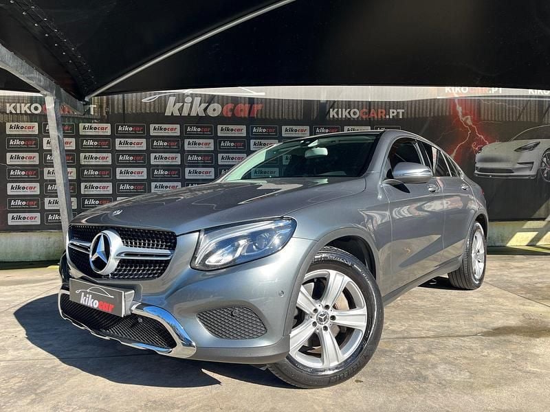 Cinza Usado 2017 Mercedes GLC250 Coupé | € 30.490 (Preço elevado) - Imagem 1/4