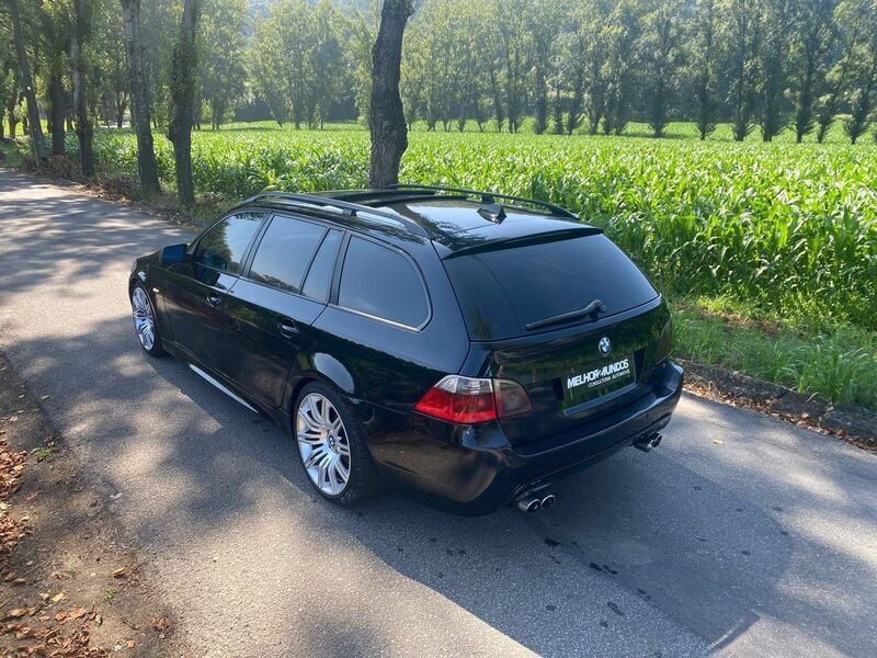 Usado BMW 530 218 HP (160 kW) 2005 Preto Carrinha