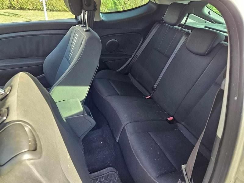 Usado Renault Mégane Coupé 110 HP (80 kW) 2011 Cinza Coupé