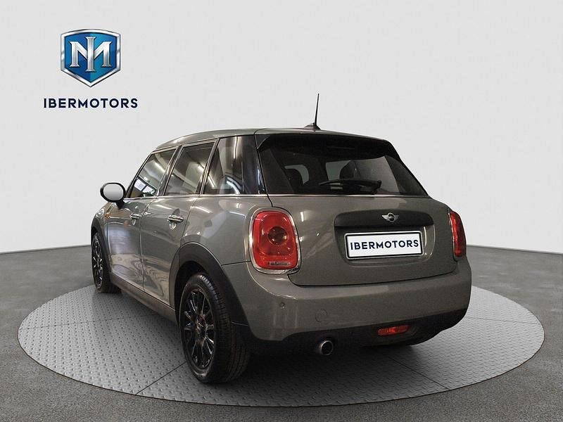 Usado Mini One D 95 HP (69 kW) 2017 Cinza Citadino