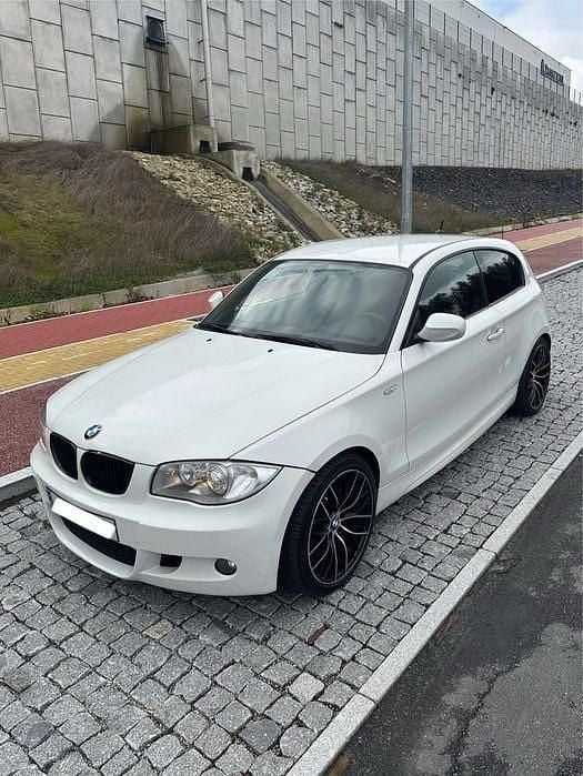 Usado 2011 BMW 118 Citadino | € 7.600 (Super Preço) - Imagem 1/4