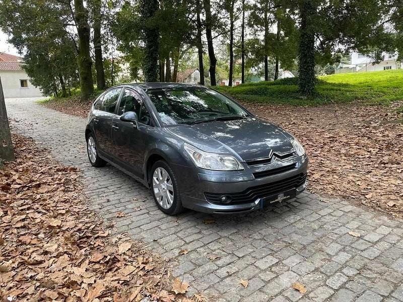 Cinzento Usado 2007 Citroën C4 | € 5.400 (Preço justo) - Imagem 1/4