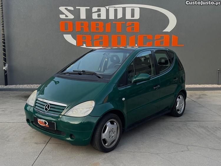 Verde Usado 1999 Mercedes A170 Classic Citadino | € 3.750 (Preço elevado) - Imagem 1/1