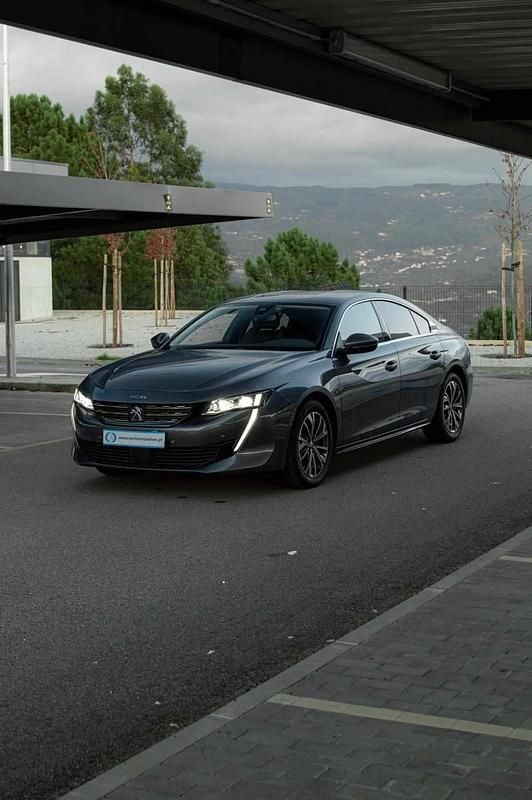 Cinza Usado 2019 Peugeot 508 Allure Sedan | € 24.500 (Caro) - Imagem 1/4