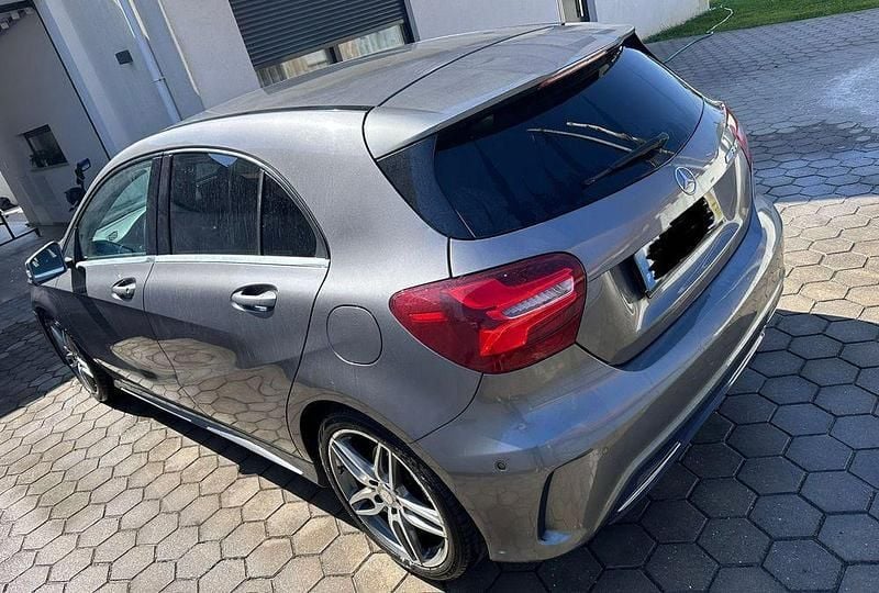 Usado 2016 Mercedes A180 AMG line Sedan | € 11.500 (Super Preço) - Imagem 1/4