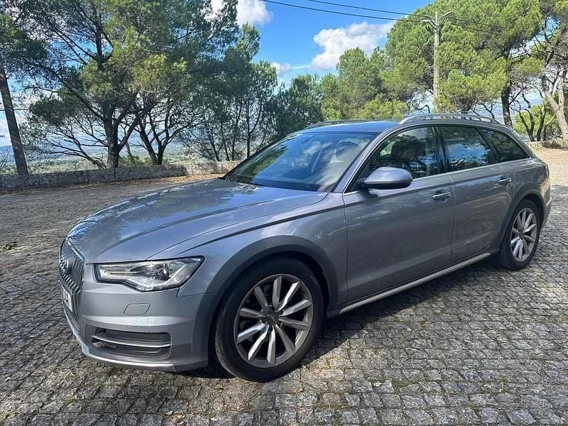 Cinzento Usado 2015 Audi A6 Carrinha | € 24.580 - Imagem 1/4