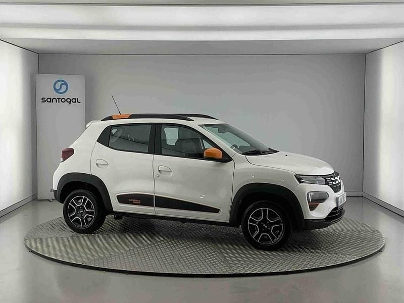 Branco Usado 2023 Dacia Spring Citadino | € 16.490 (Preço elevado) - Imagem 1/4