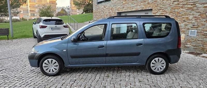Usado Dacia Logan 68 HP (50 kW) 2009 Azul Carrinha