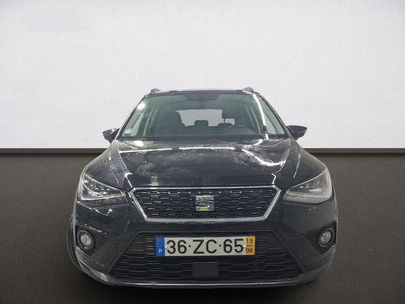 Usado Seat Arona 95 HP (69 kW) 2019 Preto SUV