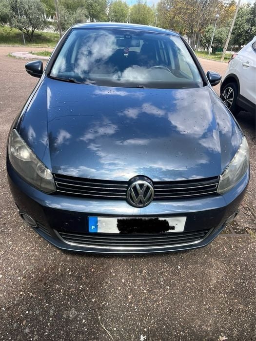 Usado 2010 VW Golf VI Highline Sedan | € 6.500 (Preço justo) - Imagem 1/4