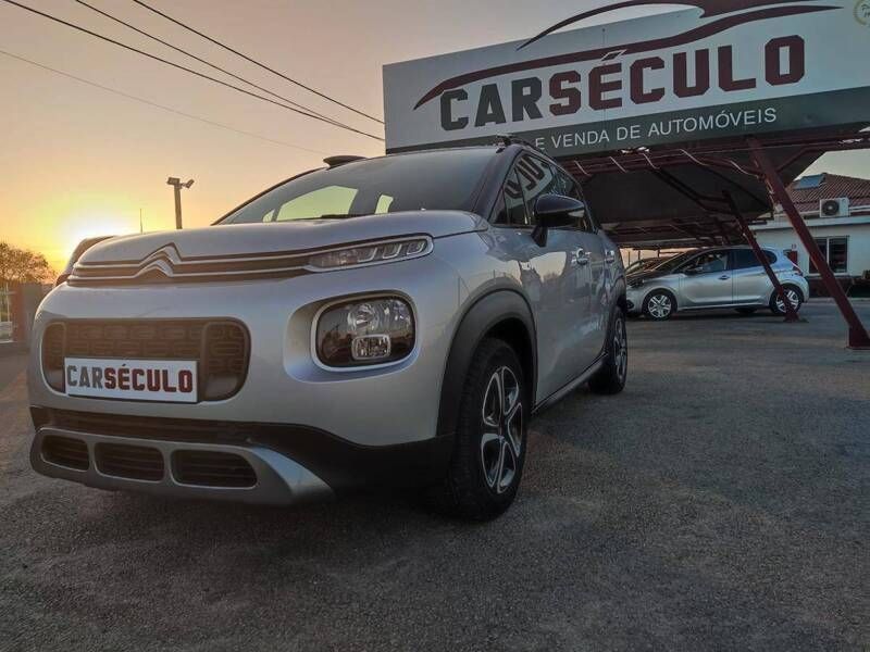 Cinzento Usado 2018 Citroën C3 Aircross Feel SUV | € 13.950 (Preço justo) - Imagem 1/4